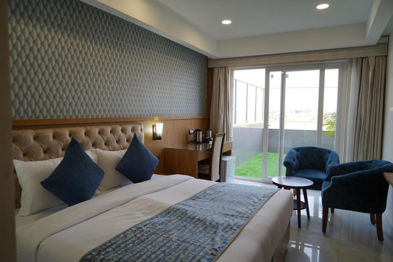Hotel Shanti Sagar Kharar Eksteriør bilde