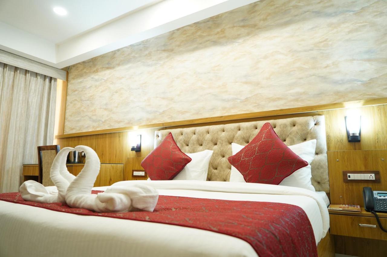 Hotel Shanti Sagar Kharar Eksteriør bilde
