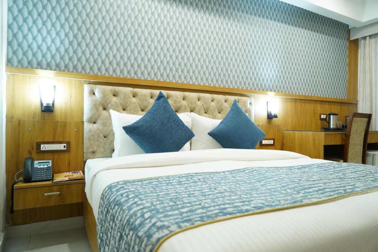 Hotel Shanti Sagar Kharar Eksteriør bilde
